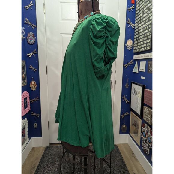 Green Short Sleeve Cardigan - Picture 4 of 9